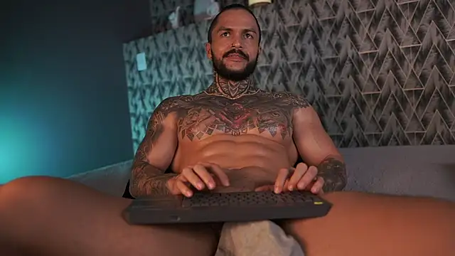 Snapshot of mariano_costa chatting on December 20, 2024, 9:00 am mariano costa online show from December 20, 2024, 9:00 am