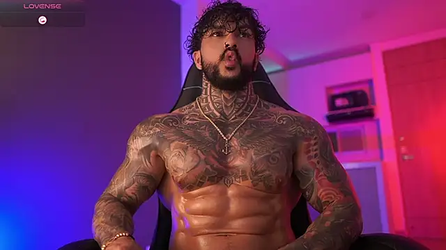 Snapshot of mariano_costa chatting on October 21, 2025, 3:40 am mariano costa online show from October 21, 2025, 3:40 am