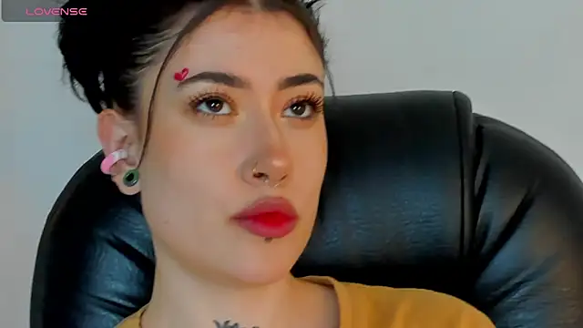 melody suarez online show from January 14, 2025, 7:11 pm