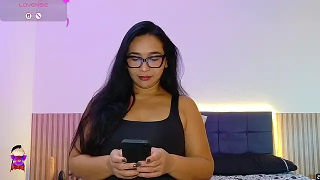 Snapshot of DIOSA-HOT chatting on May 11, 2026, 10:29 pm DIOSA-HOT online show from May 11, 2026, 10:29 pm