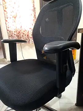 divyansh hyderabadi online show from March 26, 2026, 7:47 am