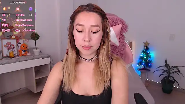 Dahlia  espresso online show from December 5, 2025, 6:15 pm