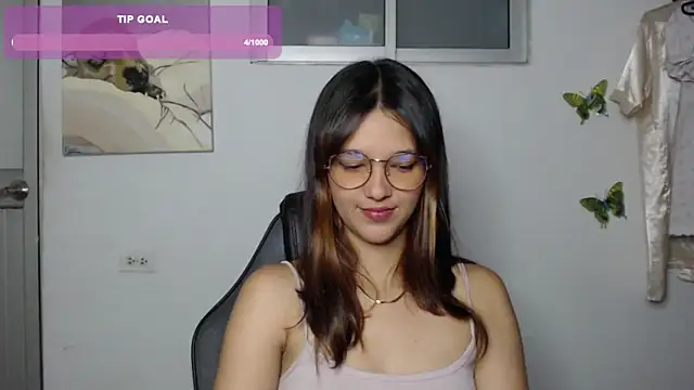 Snapshot of _Denis_sweet chatting on January 23, 2025, 12:25 am Denis sweet online show from January 23, 2025, 12:25 am