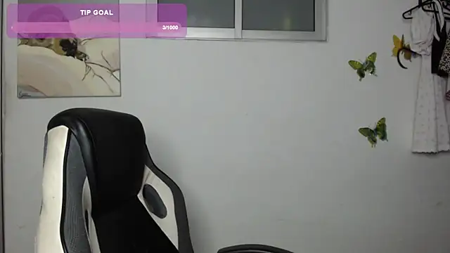 Snapshot of _Denis_sweet chatting on January 24, 2025, 11:23 pm Denis sweet online show from January 24, 2025, 11:23 pm