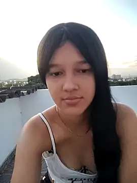 Snapshot of _Denis_sweet chatting on February 15, 2025, 11:14 pm Denis sweet online show from February 15, 2025, 11:14 pm