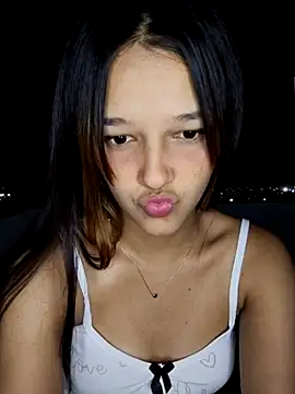 Snapshot of _Denis_sweet chatting on February 28, 2025, 11:34 pm Denis sweet online show from February 28, 2025, 11:34 pm