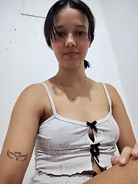 Snapshot of _Denis_sweet chatting on October 17, 2025, 2:26 am Denis sweet online show from October 17, 2025, 2:26 am