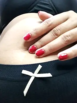 sanaya baby online show from October 3, 2025, 10:40 pm