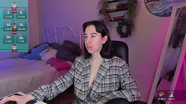 Belle Via online show from December 16, 2024, 3:11 pm