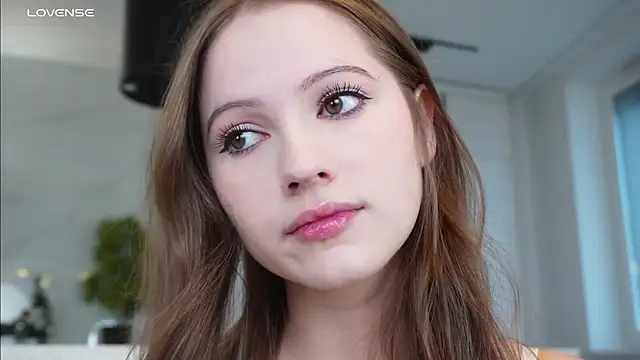 Snapshot of hecola chatting on November 30, 2025, 9:24 am hecola online show from November 30, 2025, 9:24 am