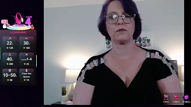 TalliaTravels online show from March 6, 2025, 2:09 am