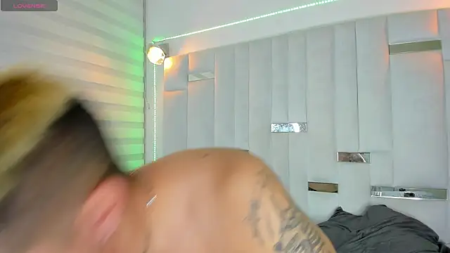 Snapshot of Jacoob19_ chatting on December 30, 2024, 1:47 pm Jacoob19 online show from December 30, 2024, 1:47 pm