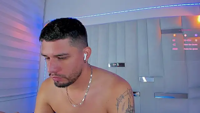 Snapshot of Jacoob19_ chatting on February 5, 2025, 4:14 pm Jacoob19 online show from February 5, 2025, 4:14 pm