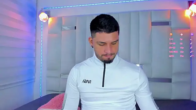 Snapshot of Jacoob19_ chatting on March 11, 2025, 12:17 pm Jacoob19 online show from March 11, 2025, 12:17 pm