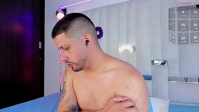 Snapshot of Jacoob19_ chatting on October 30, 2025, 3:19 am Jacoob19 online show from October 30, 2025, 3:19 am