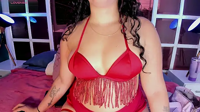 LottiCarter online show from February 19, 2026, 8:16 pm