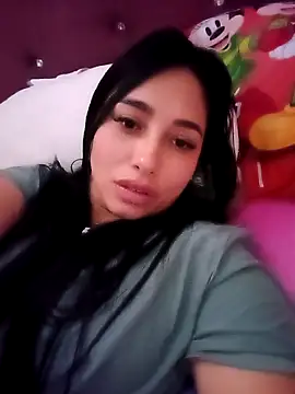 ivanacoper online show from December 17, 2024, 2:33 pm