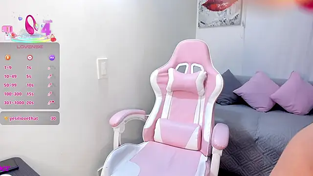 ivanacoper online show from October 2, 2025, 5:25 am