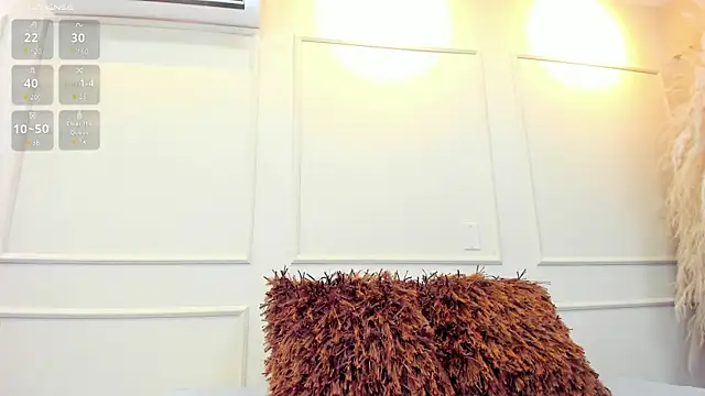 nahomygrey  online show from March 4, 2025, 9:11 pm