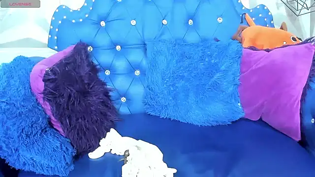 candy hairy online show from January 29, 2025, 7:46 am