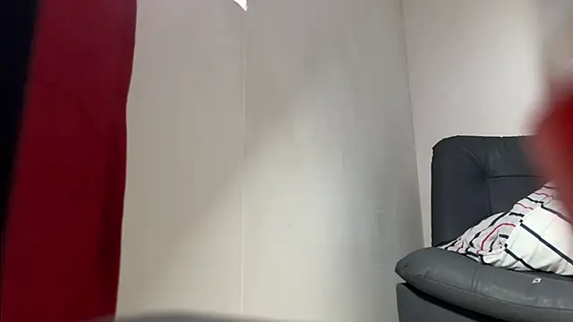 Snapshot of Saturno_v chatting on March 13, 2025, 10:10 pm Saturno v online show from March 13, 2025, 10:10 pm