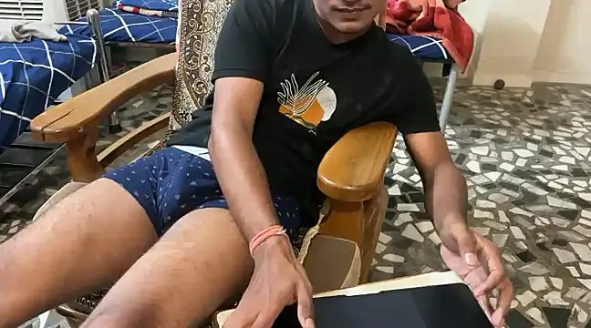 Snapshot of wild_x_predator chatting on January 3, 2025, 6:03 pm wild x predator online show from January 3, 2025, 6:03 pm