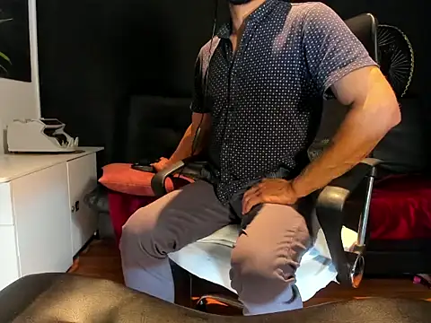 Snapshot of alessandro_wye chatting on October 23, 2025, 6:34 am alessandro wye online show from October 23, 2025, 6:34 am