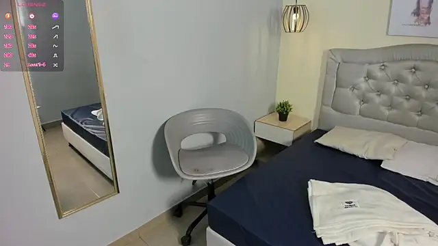 Snapshot of escarleth__ chatting on May 30, 2026, 2:58 pm escarleth online show from May 30, 2026, 2:58 pm