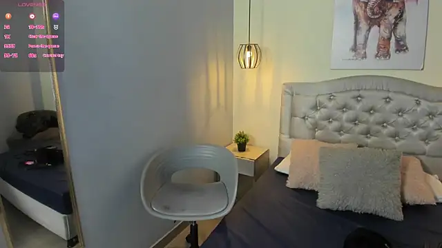 Snapshot of escarleth__ chatting on June 11, 2026, 1:53 pm escarleth online show from June 11, 2026, 1:53 pm