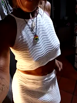 sabinytahot online show from January 16, 2025, 3:23 am