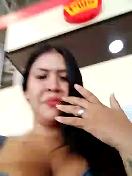 Miia grand online show from December 18, 2024, 7:41 pm