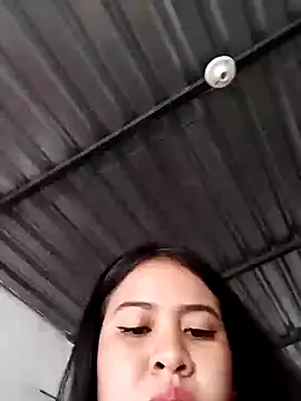 Miia grand online show from January 17, 2025, 6:12 pm