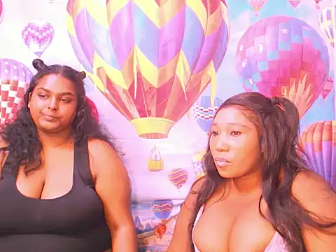 Snapshot of SexcGals chatting on December 13, 2024, 6:49 pm SexcGals online show from December 13, 2024, 6:49 pm