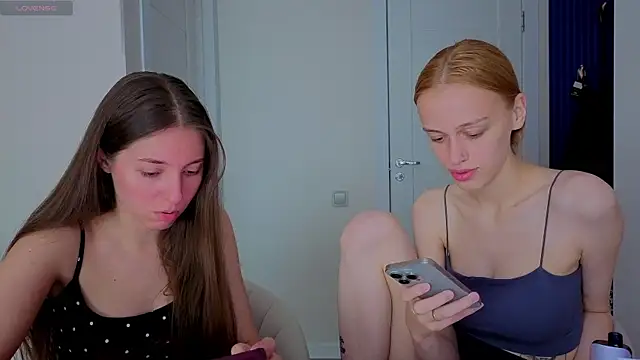Snapshot of fcjuicy_pussy chatting on July 20, 2026, 10:39 am fcjuicy pussy online show from July 20, 2026, 10:39 am