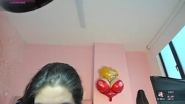 Snapshot of soyzarahtorres chatting on October 5, 2025, 10:07 pm soyzarahtorres online show from October 5, 2025, 10:07 pm