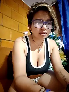 NovaGlitz online show from December 14, 2024, 12:33 am