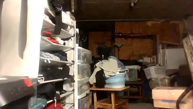 Snapshot of lilbishmiss chatting on July 2, 2026, 10:32 am lilbishmiss online show from July 2, 2026, 10:32 am