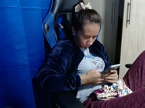 Erotic latina online show from March 8, 2025, 12:33 am