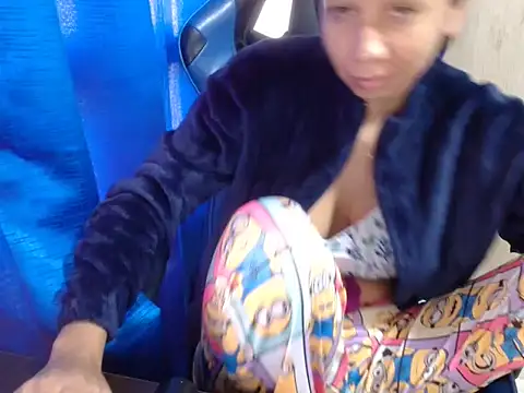 Erotic latina online show from March 8, 2025, 12:41 pm