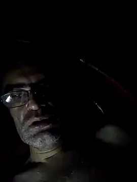 Snapshot of hugosafado333 chatting on January 18, 2025, 7:17 am hugosafado333 online show from January 18, 2025, 7:17 am