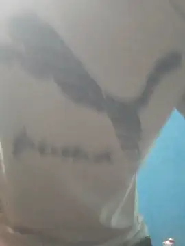 hugosafado333 online show from October 14, 2025, 2:56 am