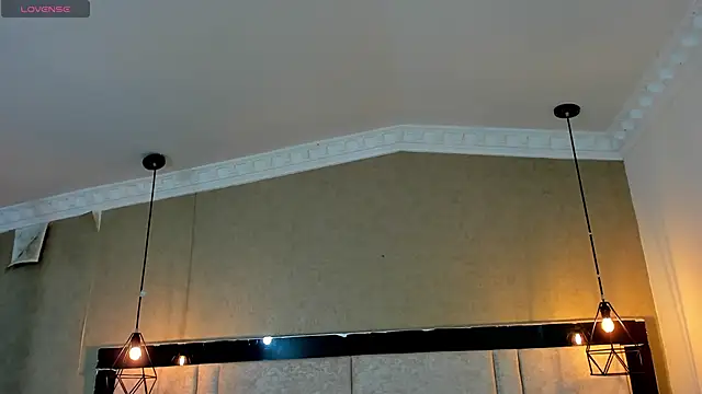 Snapshot of kimCosseyy chatting on November 8, 2025, 3:18 am kimCosseyy online show from November 8, 2025, 3:18 am