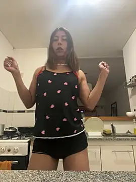 Snapshot of Yerucita chatting on October 29, 2025, 2:36 am Yerucita online show from October 29, 2025, 2:36 am