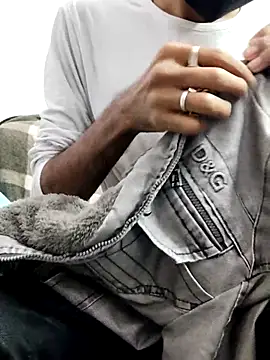 Snapshot of Habibi_big_b chatting on February 8, 2025, 7:59 pm Habibi big b online show from February 8, 2025, 7:59 pm