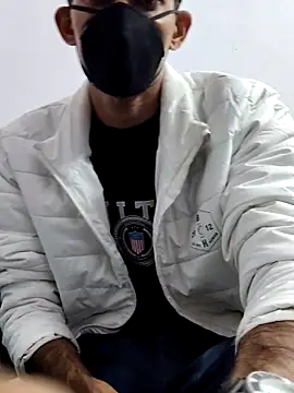 Snapshot of Habibi_big_b chatting on February 9, 2025, 5:22 pm Habibi big b online show from February 9, 2025, 5:22 pm