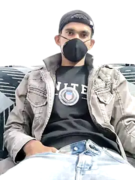 Snapshot of Habibi_big_b chatting on March 6, 2025, 4:28 pm Habibi big b online show from March 6, 2025, 4:28 pm