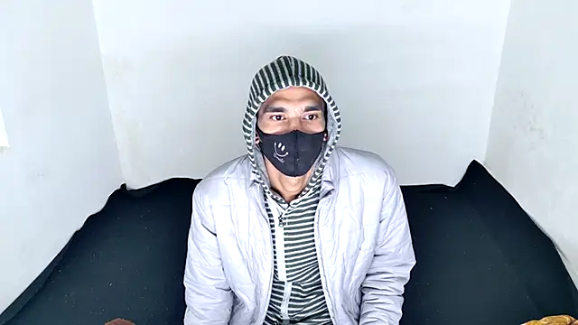 Snapshot of Habibi_big_b chatting on November 28, 2025, 10:51 am Habibi big b online show from November 28, 2025, 10:51 am