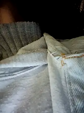 hanna  azumi online show from February 10, 2025, 1:14 am