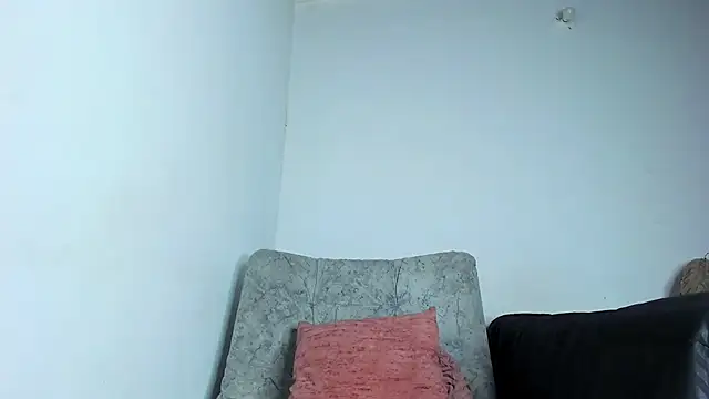Snapshot of edwin_mosquera1 chatting on April 11, 2026, 7:45 am edwin mosquera1 online show from April 11, 2026, 7:45 am