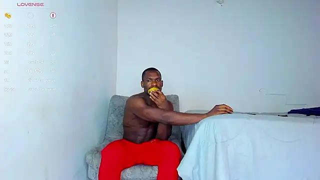 Snapshot of edwin_mosquera1 chatting on April 16, 2026, 5:47 pm edwin mosquera1 online show from April 16, 2026, 5:47 pm